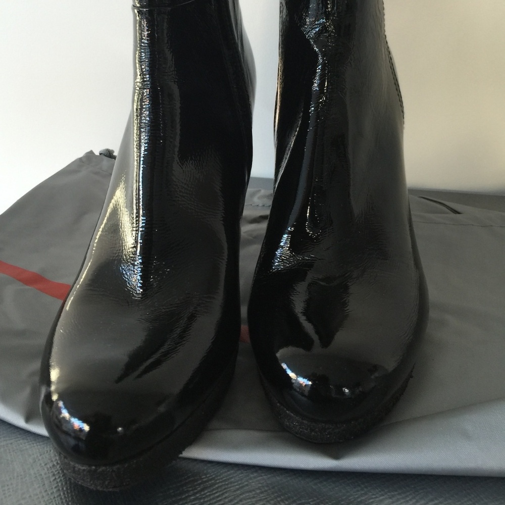 Prada women Patent leather ankle boot - Picture 5 of 8